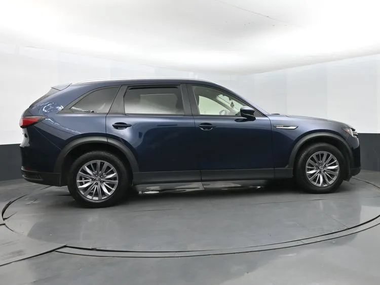 Used 2025 MAZDA CX-90 3.3 Turbo w/ Select Package AWD/4WD image 4