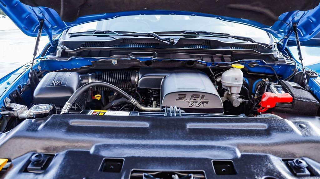 Certified 2024 RAM 1500 Classic SLT image 27