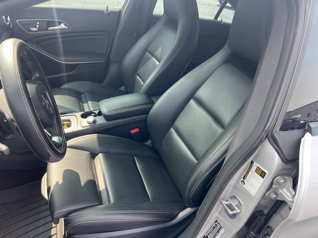 Used 2019 Mercedes-Benz CLA 250 4MATIC image 13