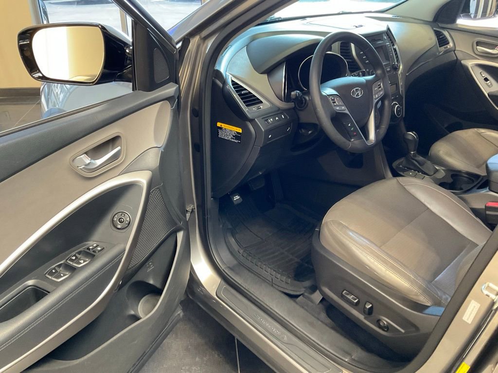 Used 2016 Hyundai Santa Fe Sport w/ Option Group 03 image 10