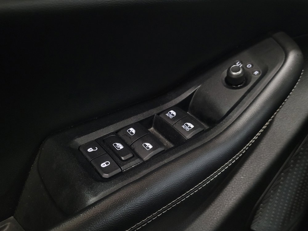 Used 2023 Jeep Grand Cherokee Altitude AWD/4WD image 27