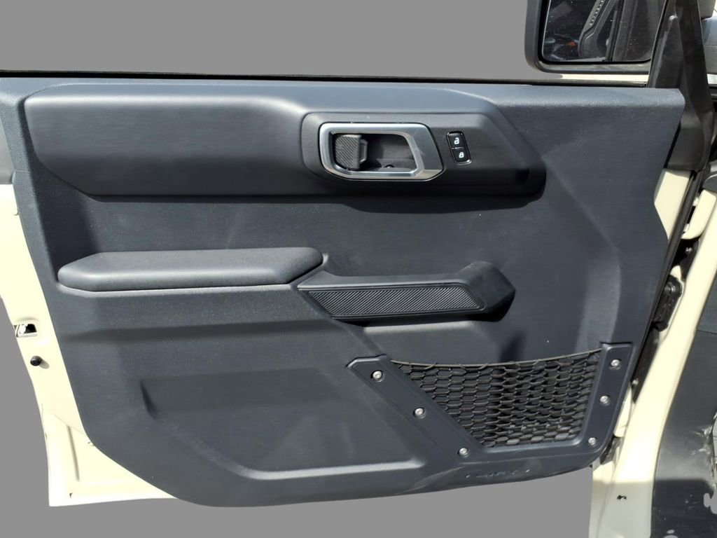 New 2026 Ford Bronco Badlands w/ Sasquatch Package image 15