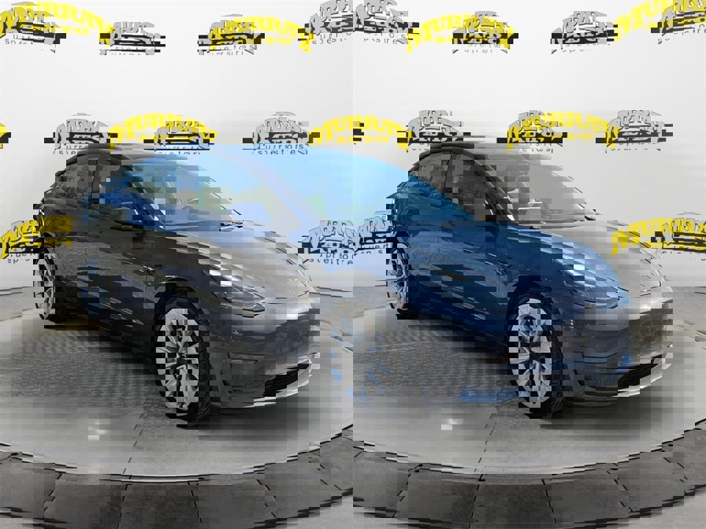 Used 2023 Tesla Model 3 Standard Range image 7