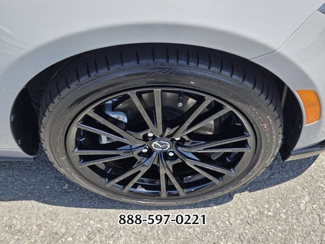 Certified 2026 MAZDA MX-5 Miata Club w/ Interior Package RWD image 17