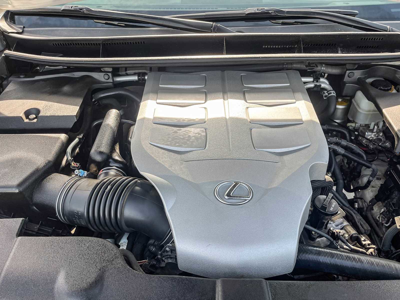 Used 2016 Lexus GX 460 w/ Premium Package image 27