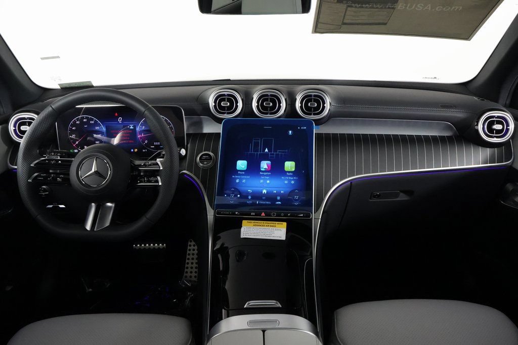 New 2027 Mercedes-Benz GLC 300 image 4