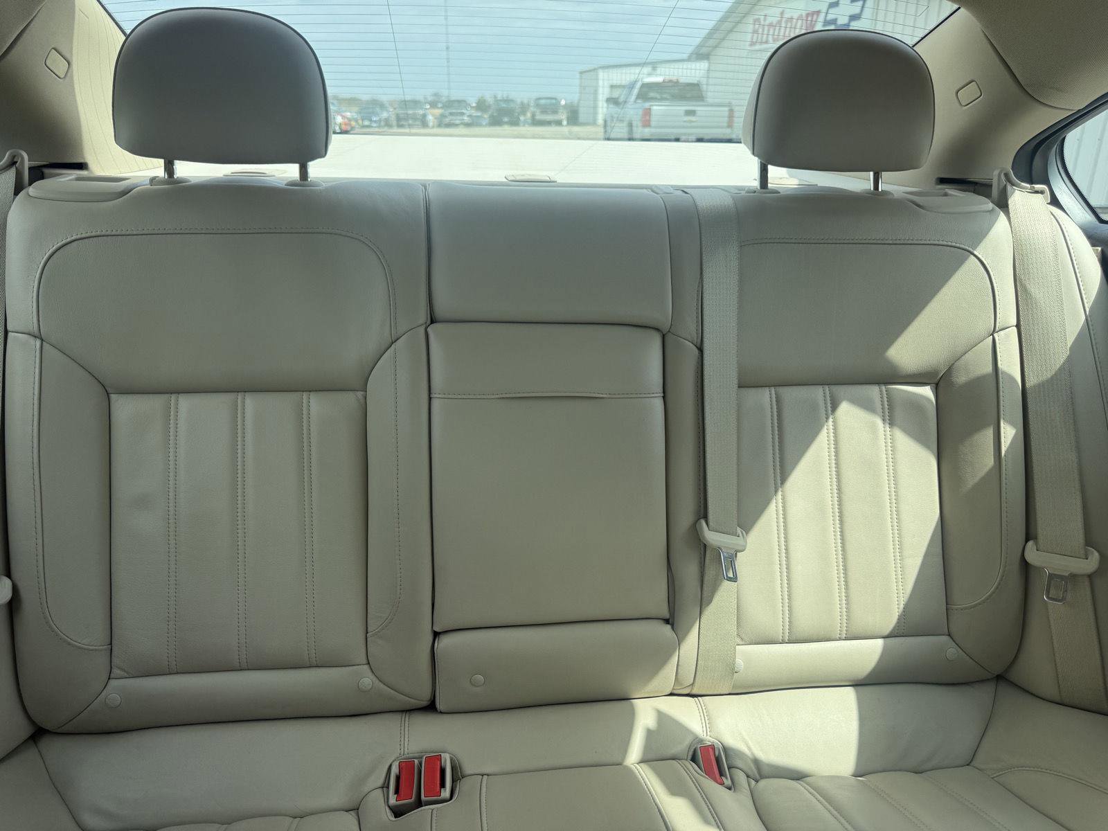 Used 2013 Buick Regal Premium image 21