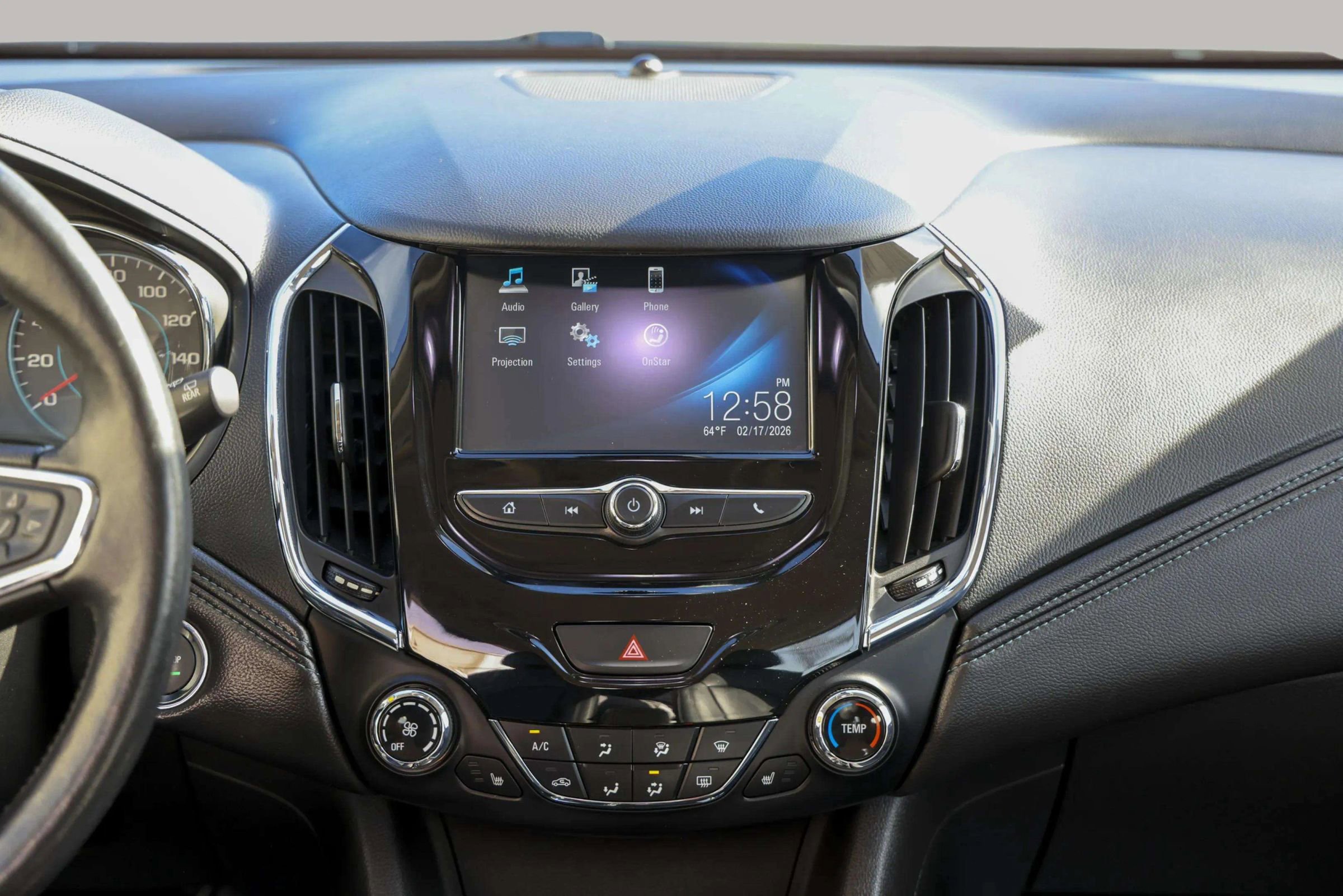 Used 2017 Chevrolet Cruze Premier image 21