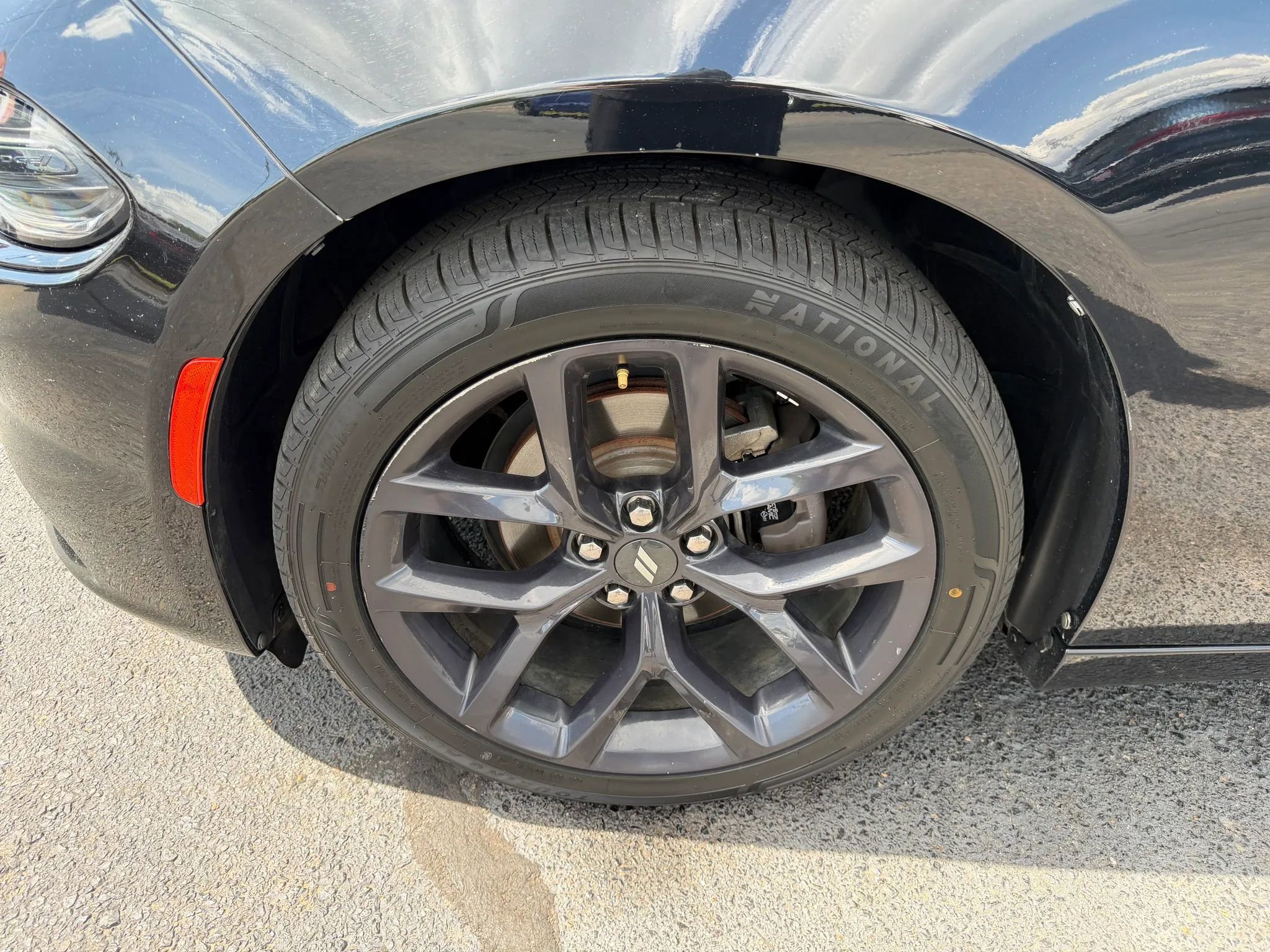 Used 2021 Dodge Charger SXT w/ Blacktop Package image 17