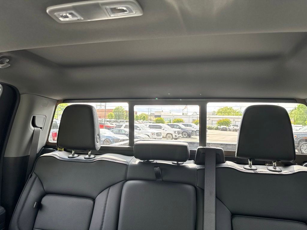 New 2026 GMC Sierra 2500 Denali w/ Denali Reserve Package AWD/4WD image 42