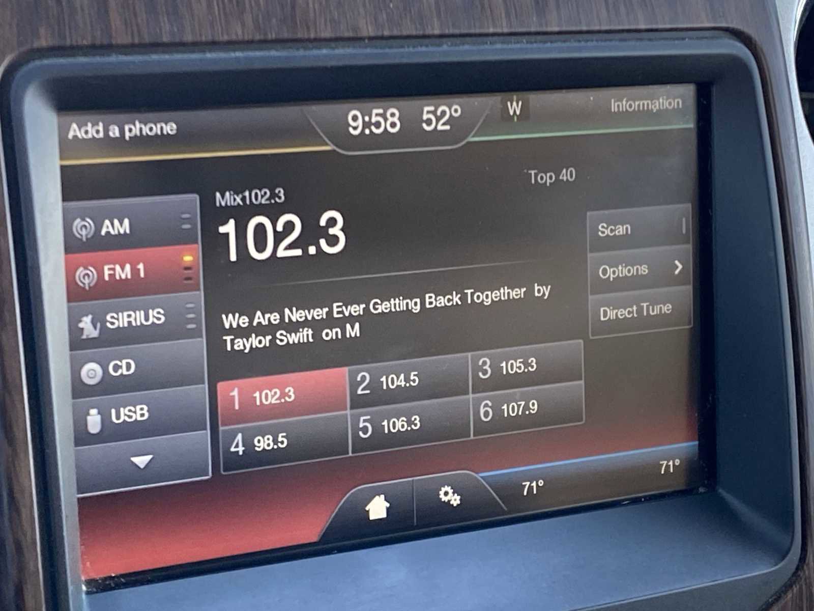 Used 2014 Ford F150 Lariat w/ Lariat Chrome Package AWD/4WD image 27