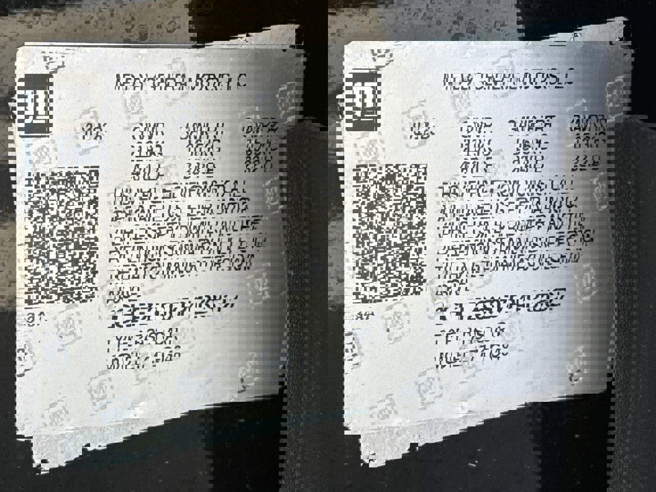 Used 2023 Chevrolet Bolt EUV Premier w/ Sun & Sound Package image 33