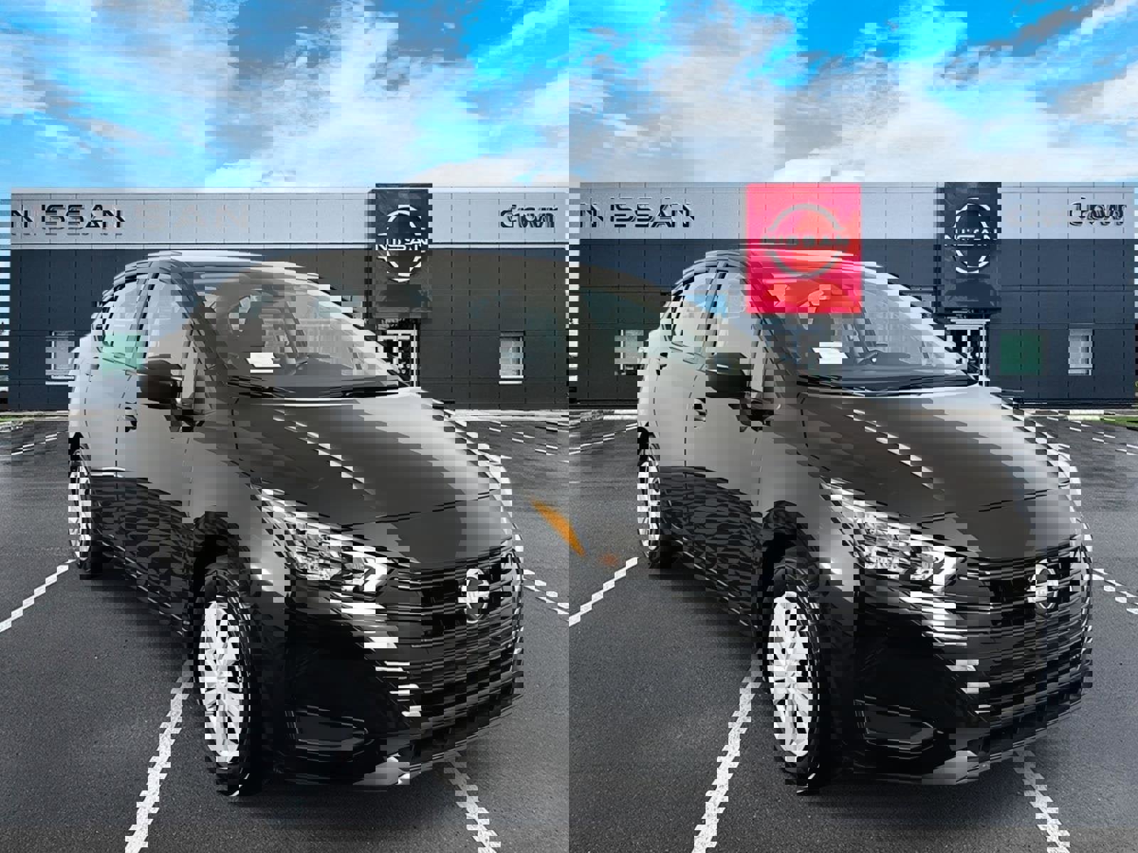 New 2025 Nissan Versa S w/ Trunk Package