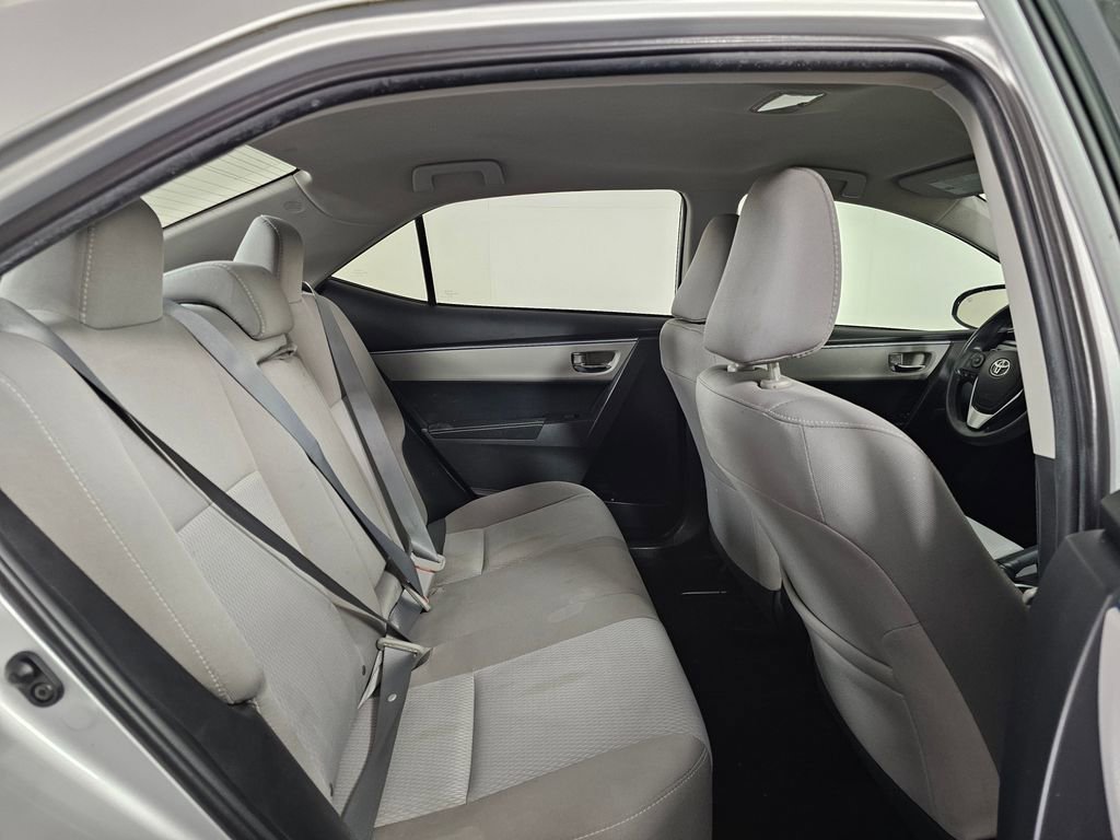 Used 2016 Toyota Corolla LE image 13
