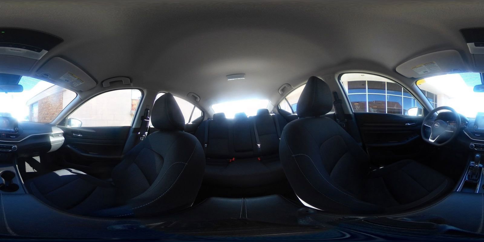 Used 2025 Nissan Altima 2.5 SV image 41