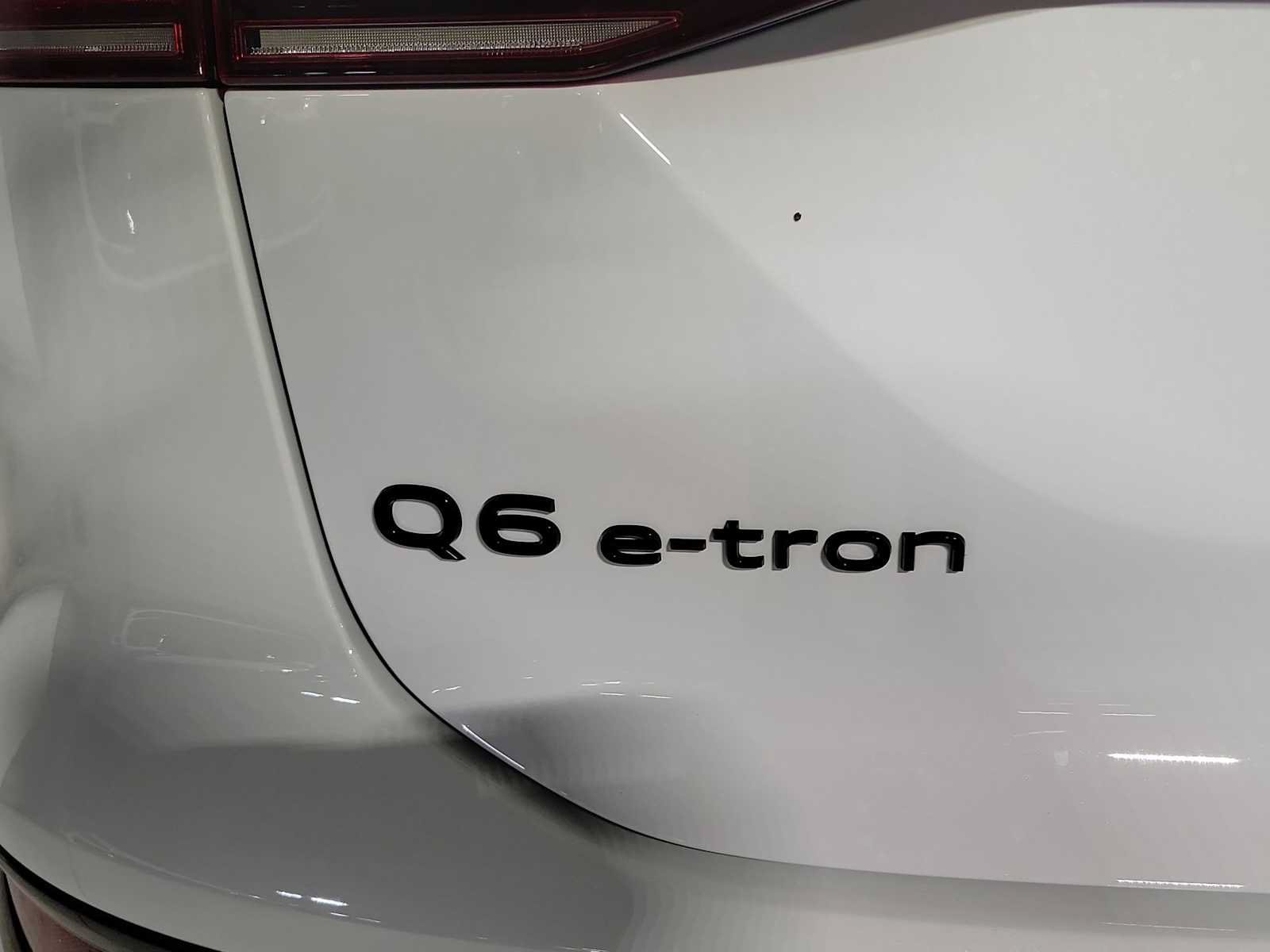 New 2027 Audi Q6 e-tron Premium Plus AWD/4WD image 9