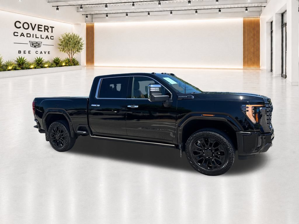 Used 2024 GMC Sierra 2500 Denali Ultimate AWD/4WD image 16