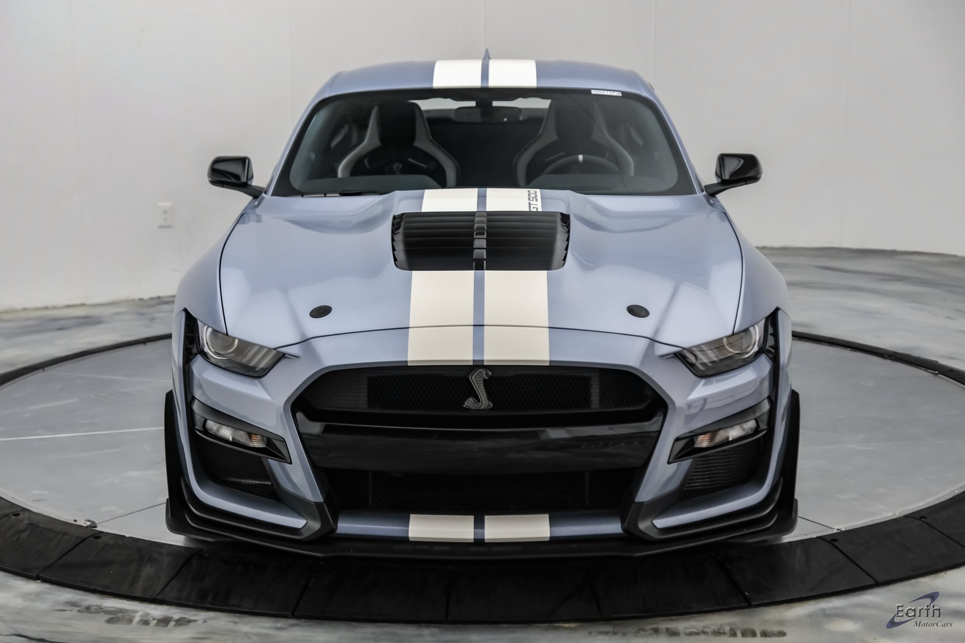 Used 2022 Ford Mustang Shelby GT500 w/ Carbon Fiber Track Pack RWD image 36