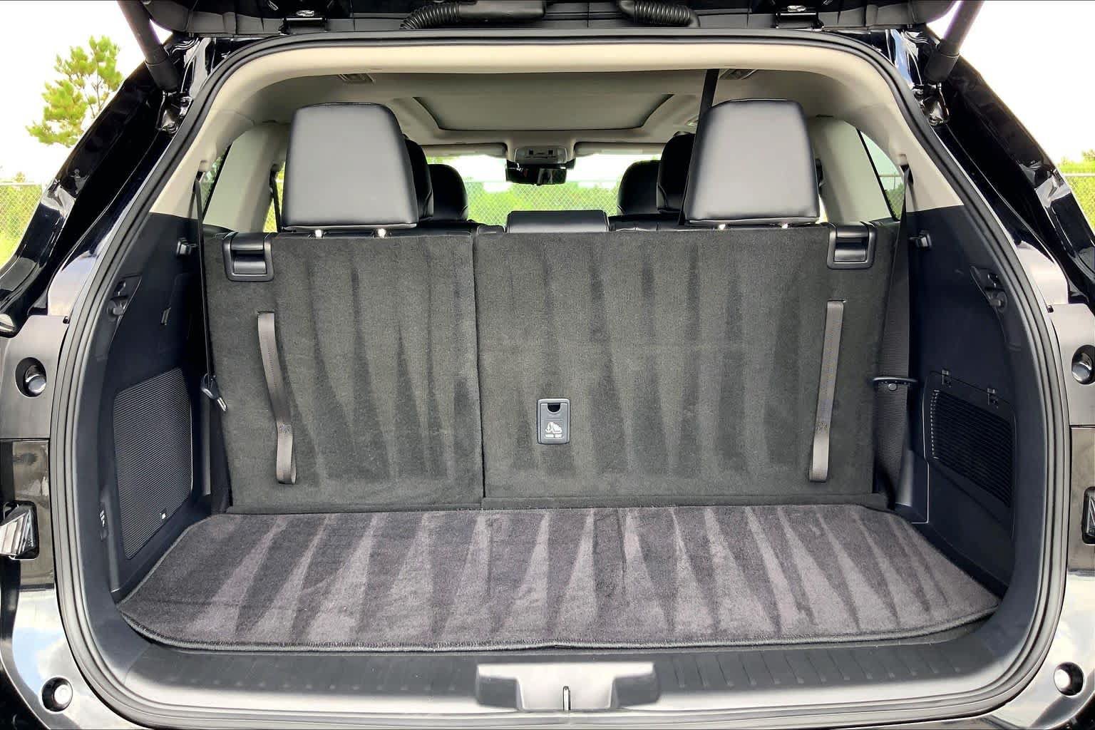 Certified 2026 Toyota Highlander Platinum AWD/4WD image 34