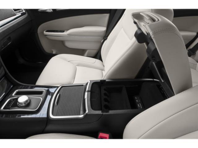 Used 2015 Chrysler 300 Limited w/ Driver Convenience Group RWD image 21