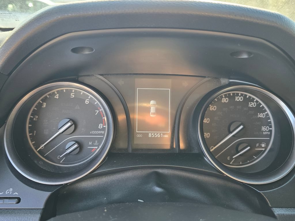 Used 2022 Toyota Camry SE w/ Convenience Package FWD image 22