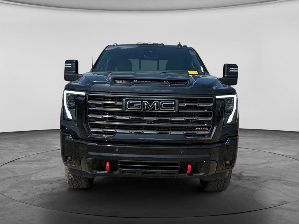 Used 2026 GMC Sierra 2500 AT4 w/ AT4 Premium Plus Package AWD/4WD image 4