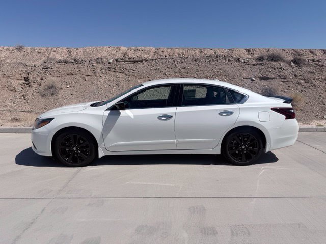 Used 2018 Nissan Altima 2.5 SR w/ SR Midnight Edition FWD image 5