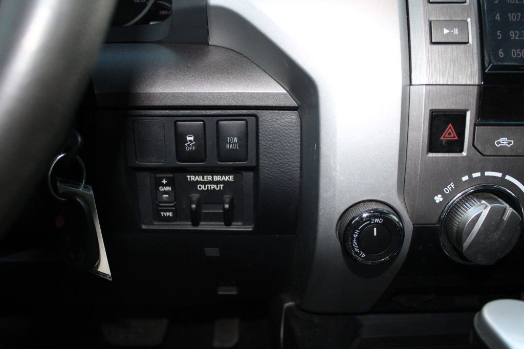 Used 2017 Toyota Tundra SR5 image 15