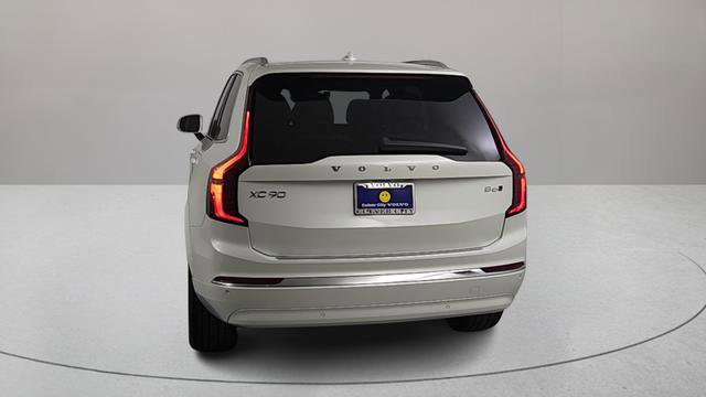 Used 2025 Volvo XC90 B6 Plus w/ Protection Package Premier AWD/4WD image 5