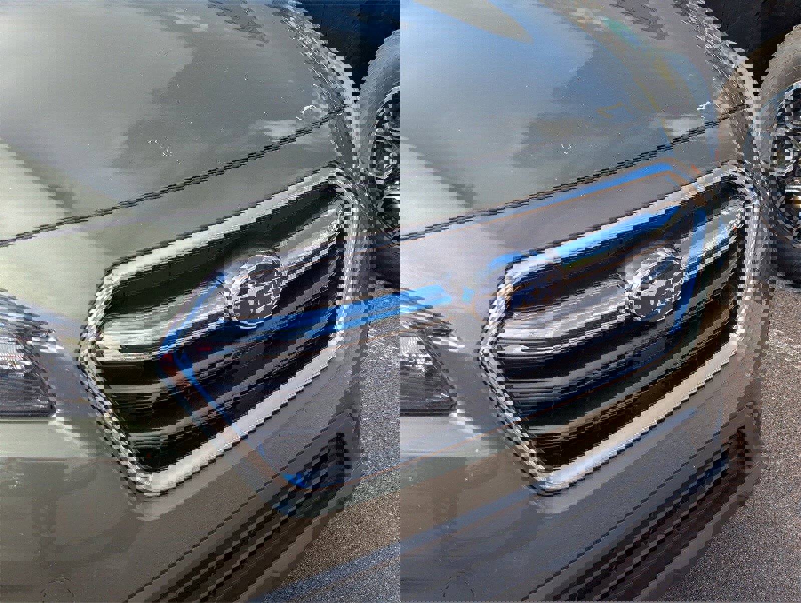 Used 2019 Subaru Outback 2.5i Touring image 4