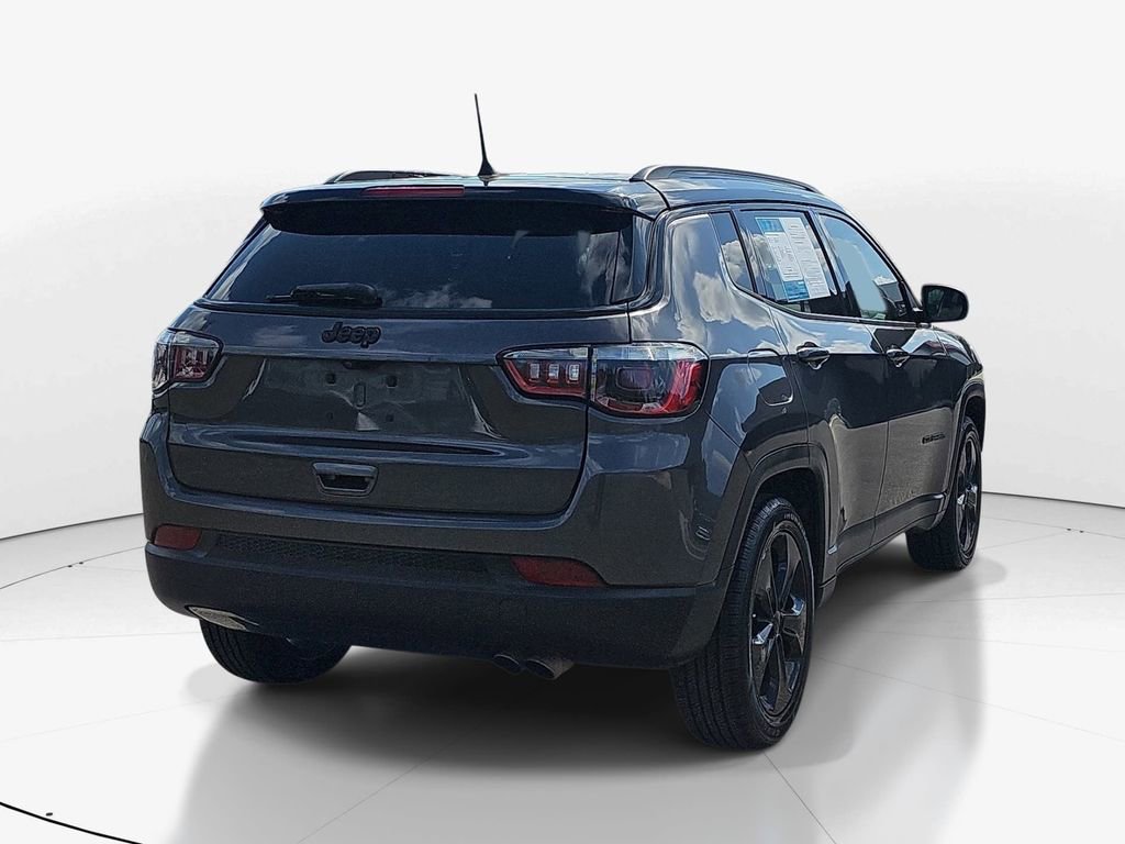 Used 2021 Jeep Compass Latitude image 5