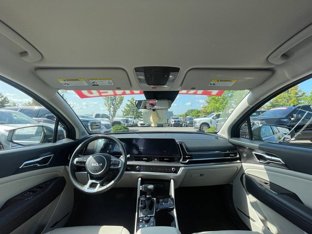 Used 2024 Kia Sportage EX FWD image 26