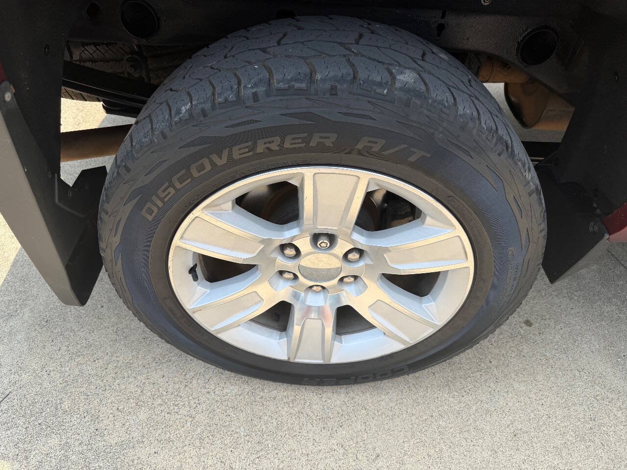 Used 2015 Chevrolet Silverado 1500 LTZ AWD/4WD image 8