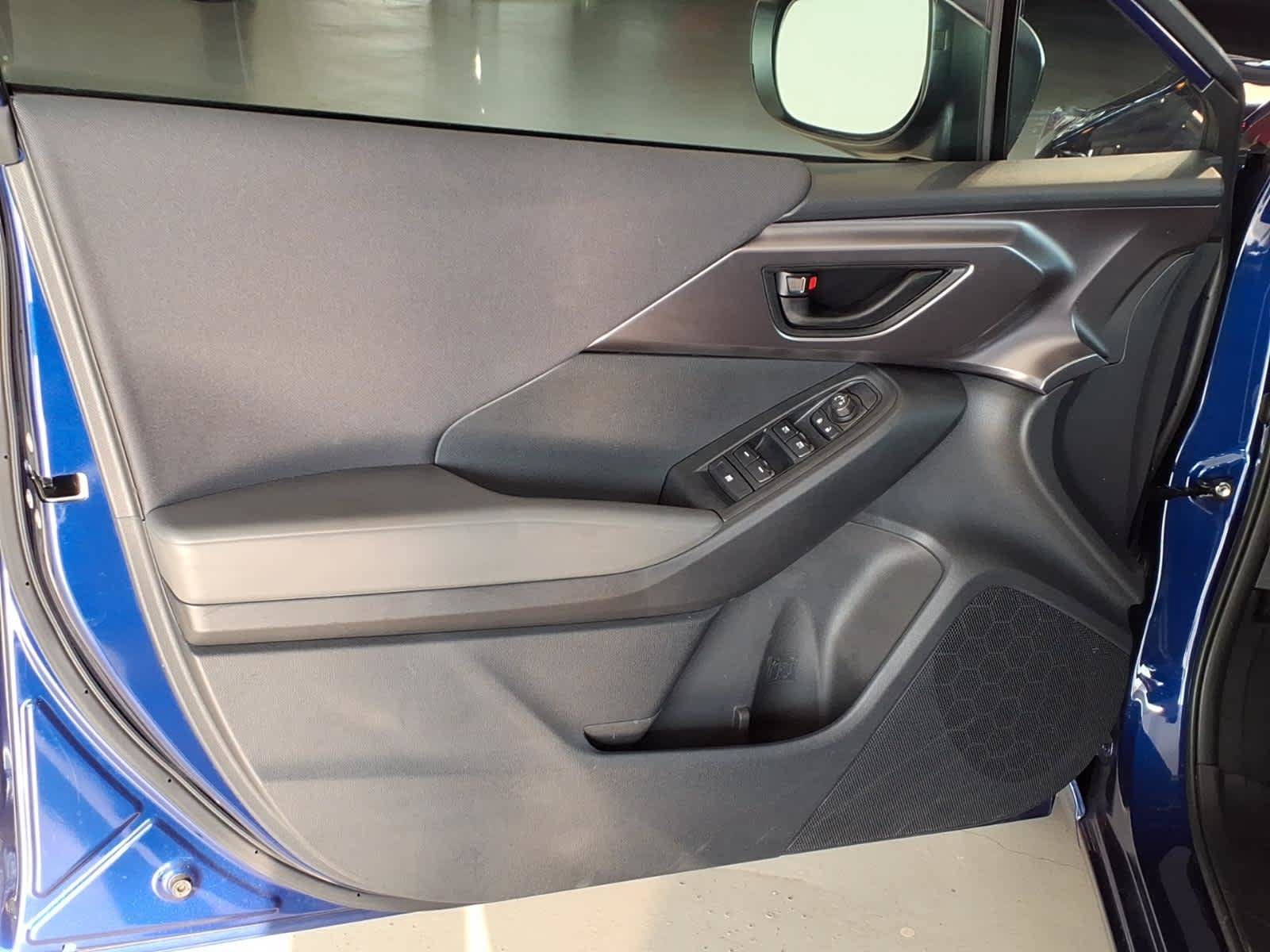 Used 2025 Subaru Impreza 2.0i AWD/4WD image 10