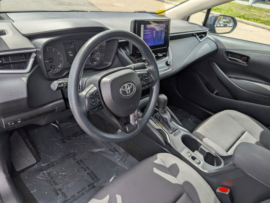 Used 2023 Toyota Corolla LE w/ Carpet Mat Package (TMS) FWD image 16