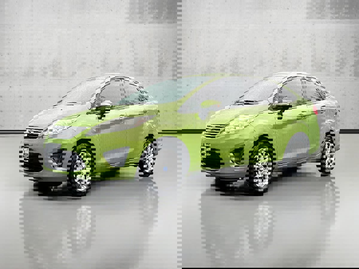 Used 2013 Ford Fiesta SE image 3