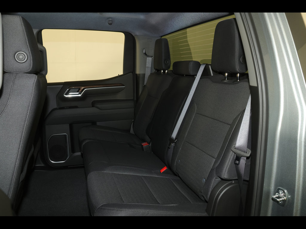 New 2026 Chevrolet Silverado 1500 RST w/ RST Select Package AWD/4WD image 24