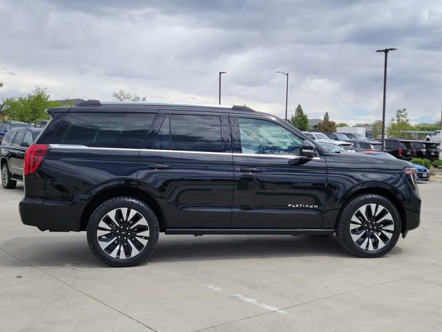 Certified 2025 Ford Expedition Platinum w/ Driver's Package AWD/4WD image 2