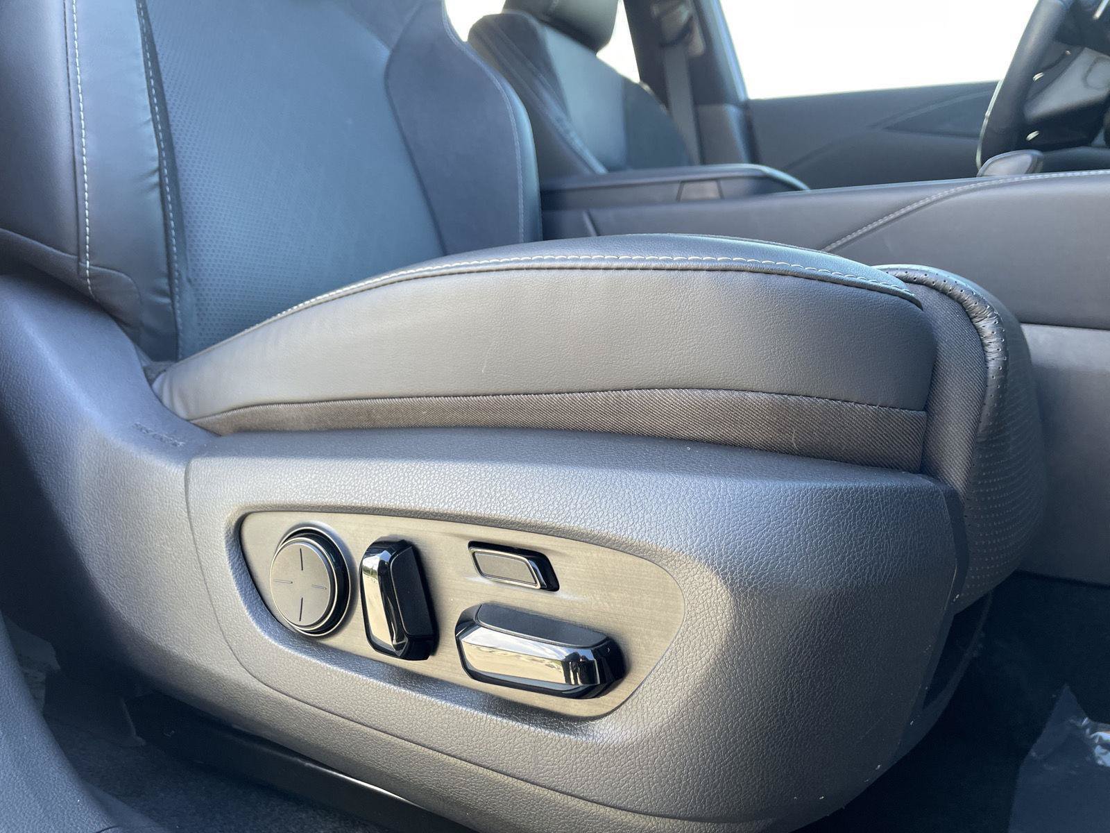 Used 2023 Lexus RX 350 AWD w/ Cold Area Package image 5