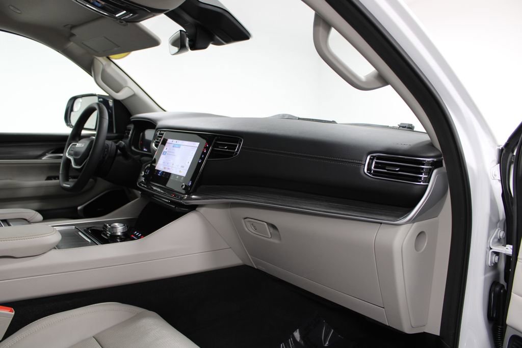 Used 2024 Jeep Wagoneer Series II image 31