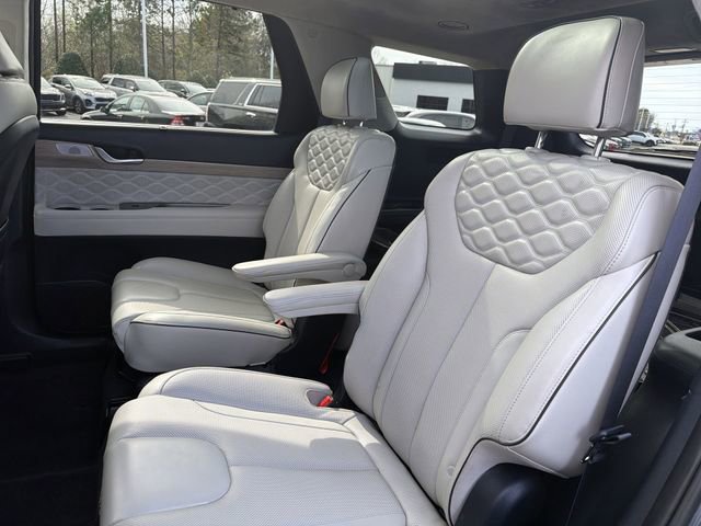 Used 2021 Hyundai Palisade Calligraphy image 23