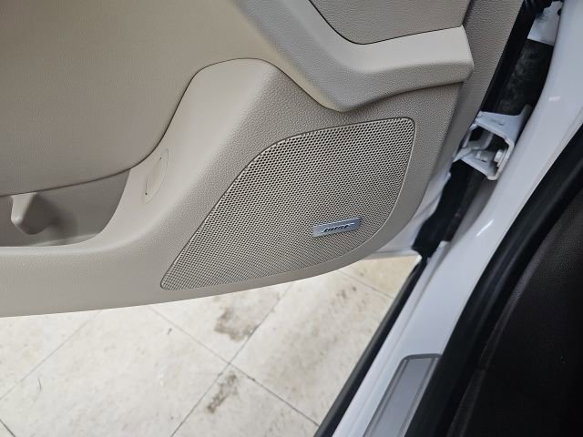 Used 2015 Buick LaCrosse Leather w/ Experience Buick Package image 27