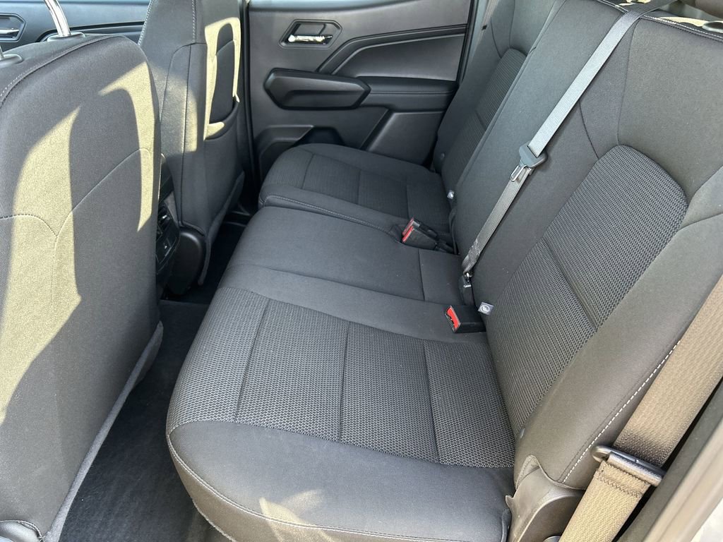 Used 2025 GMC Canyon Elevation image 25