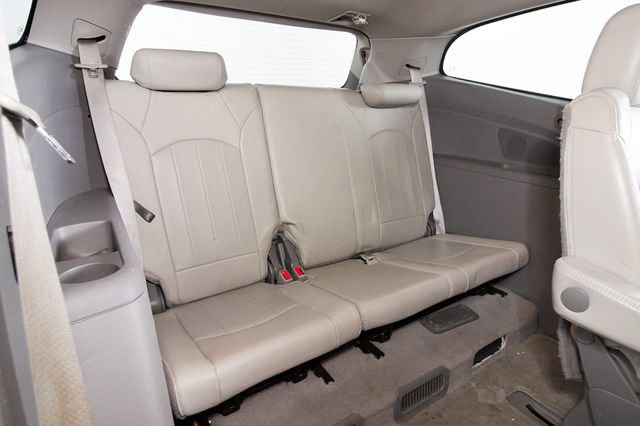 Used 2014 Chevrolet Traverse LTZ w/ LPO, 'HIT The Road' Package image 27