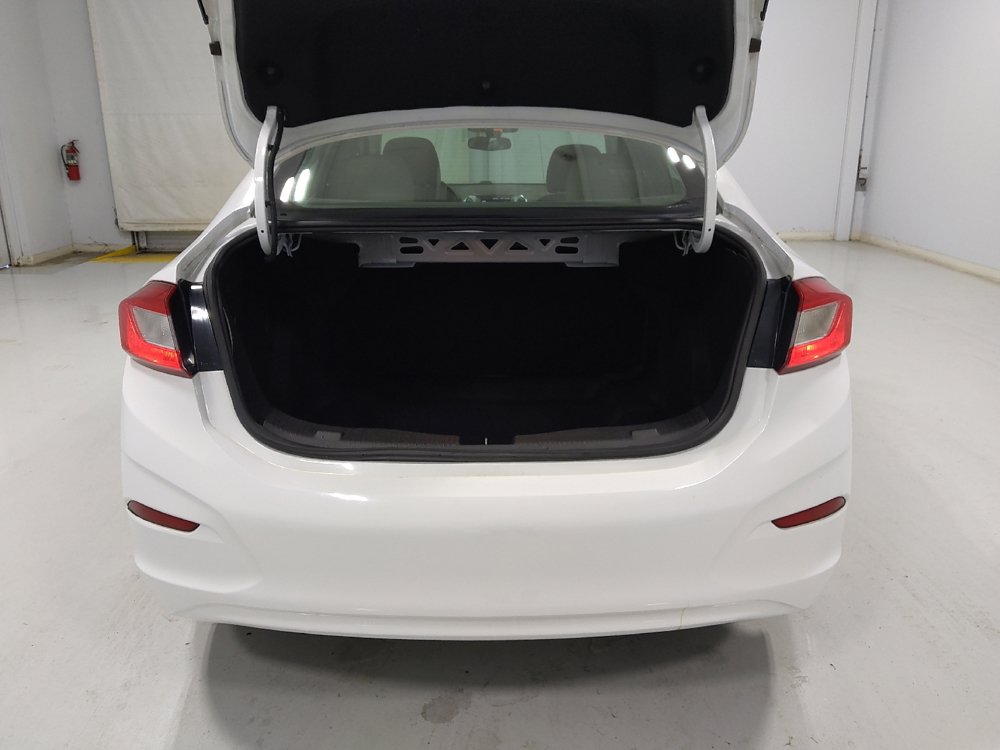 Used 2018 Chevrolet Cruze LS FWD image 29