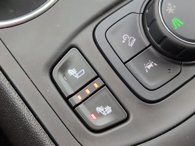 Used 2024 GMC Terrain SLT w/ Tech Package FWD image 21