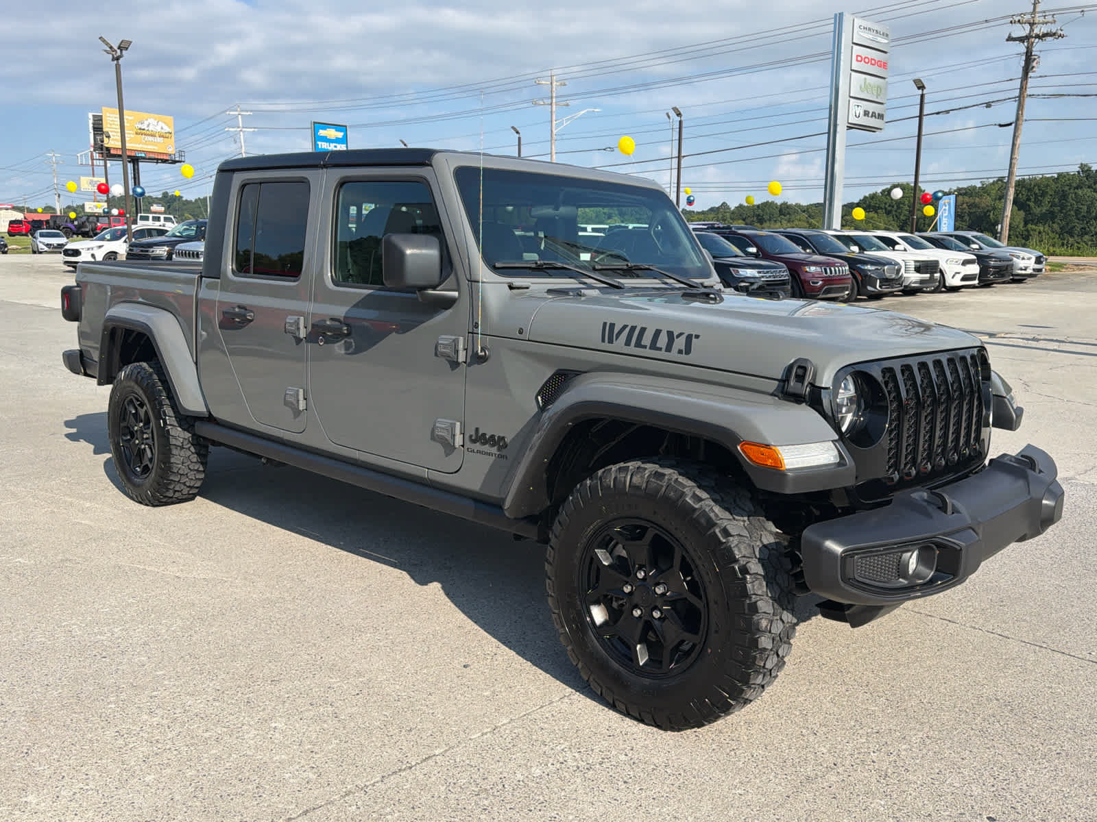 Used 2022 Jeep Gladiator Sport AWD/4WD video 1