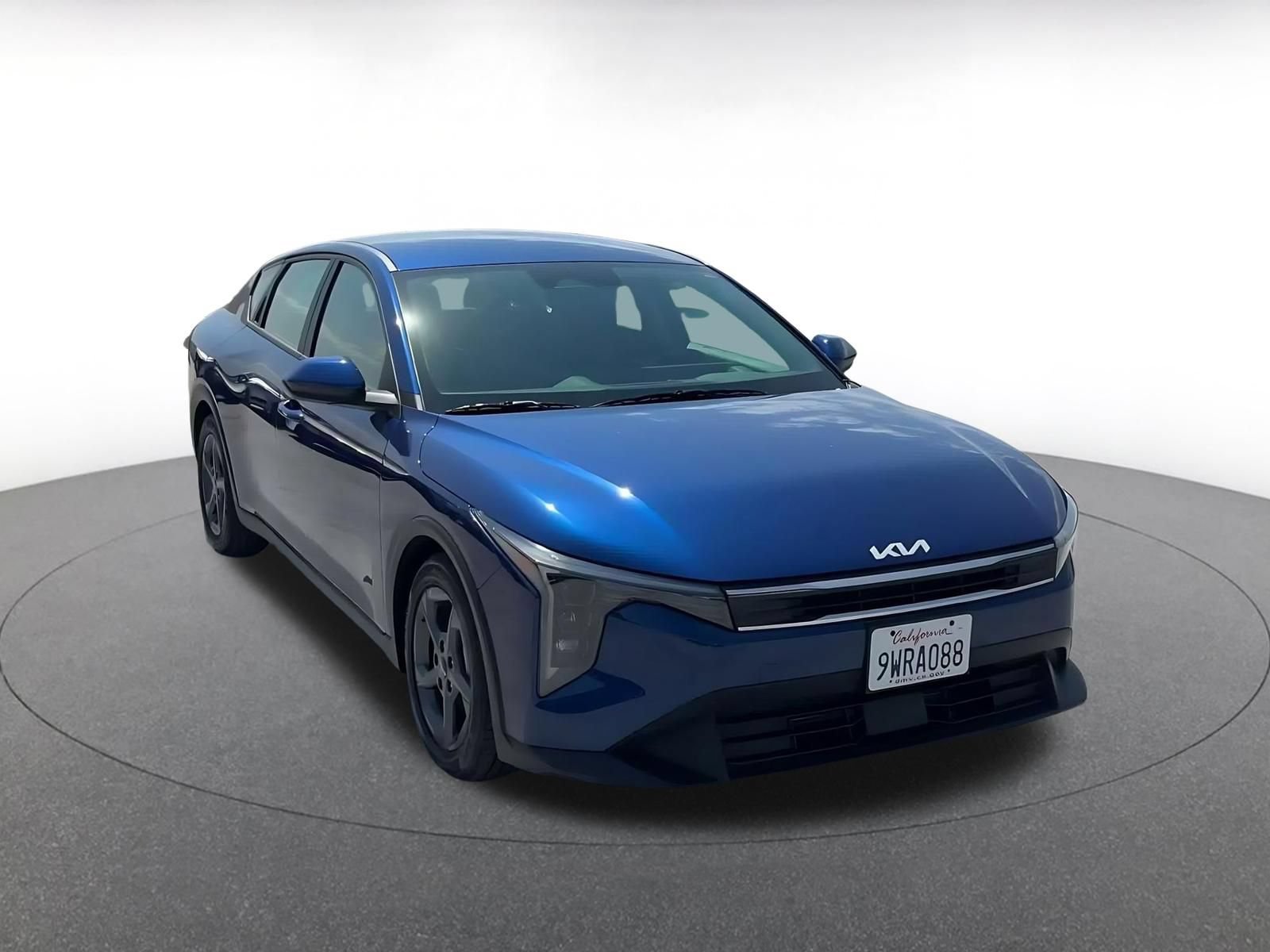 Used 2026 Kia K4 FWD image 3