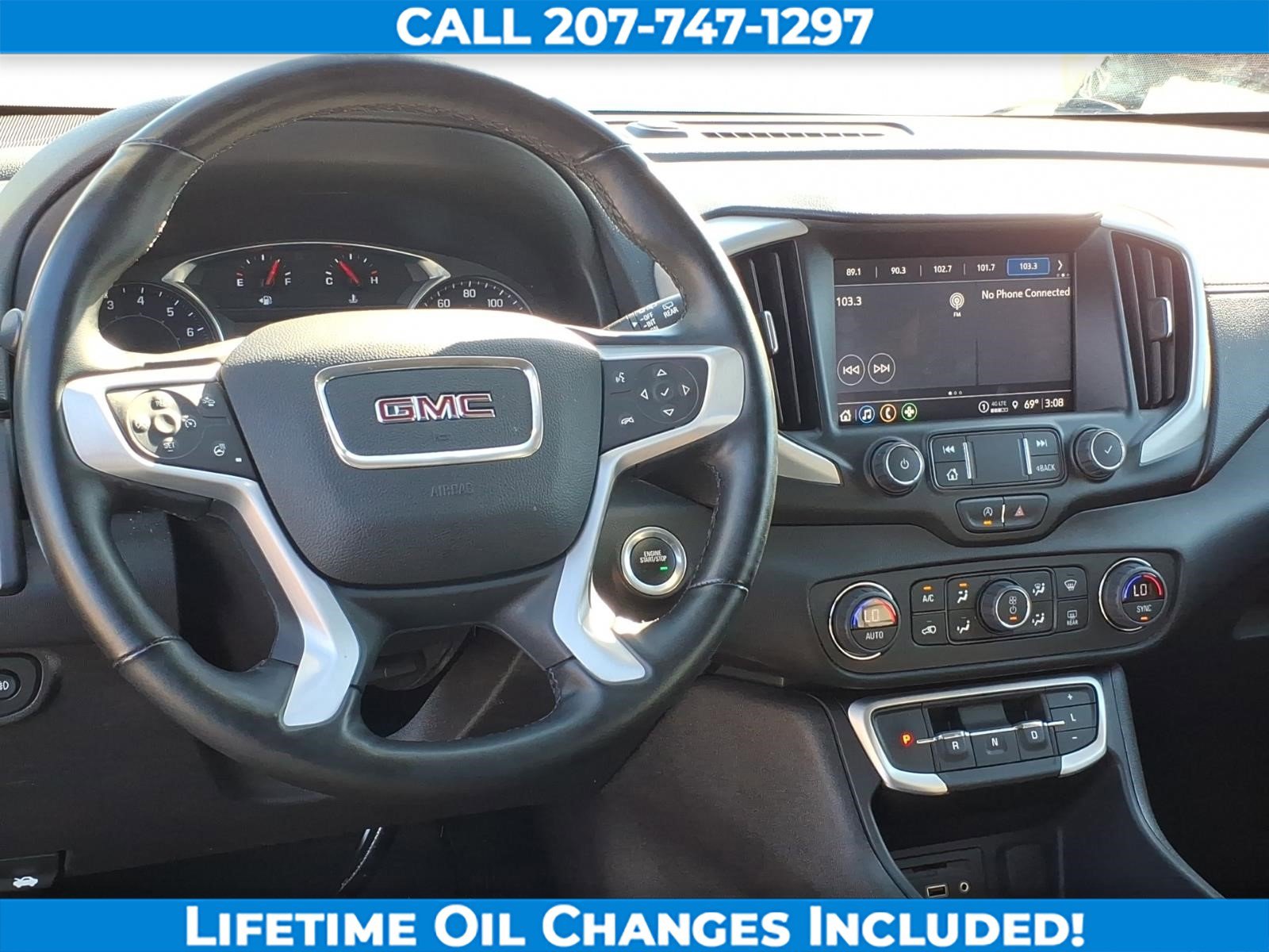 Used 2024 GMC Terrain SLT image 15