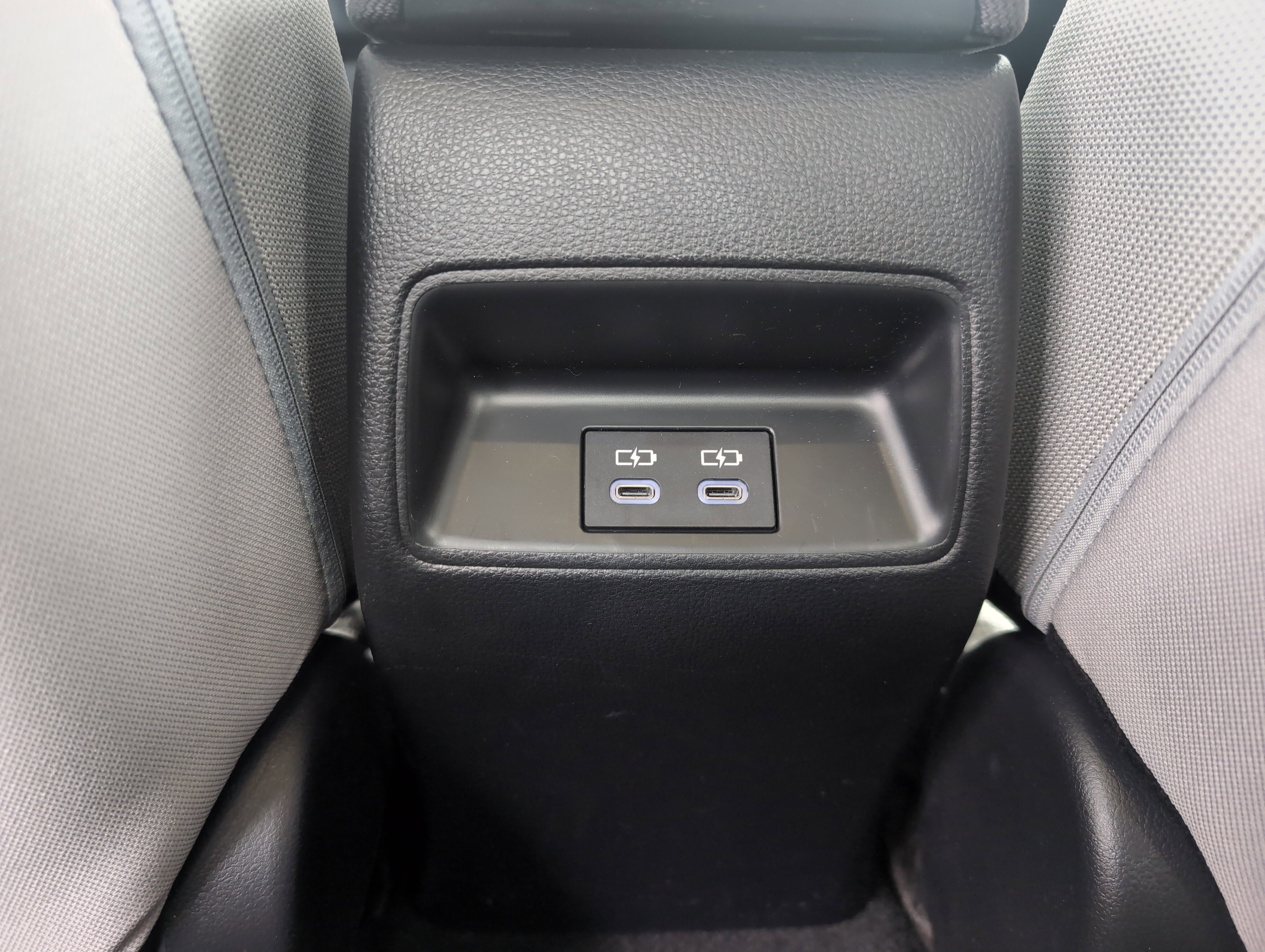 Certified 2024 Toyota Corolla LE FWD image 39